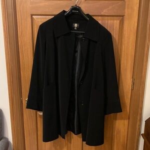 Gallery Black Women's Coat with Subtle Satin Lining